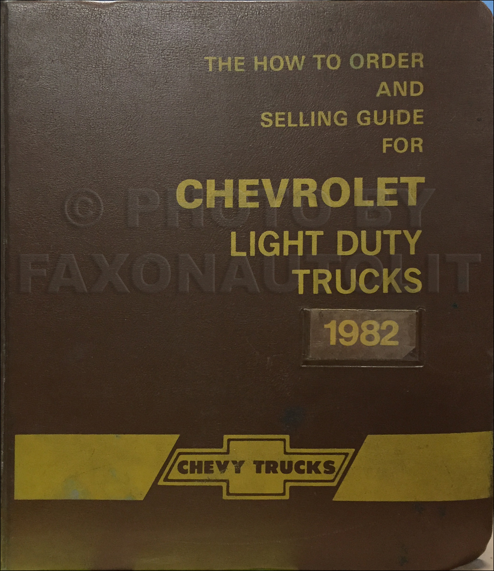 1982 Chevrolet Light Truck Data Book and Color and Upholstery Dealer Album Original Canadian