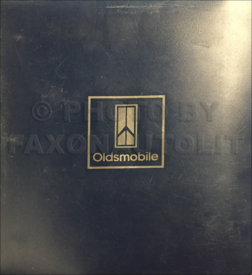 1986 Oldsmobile Advance Ordering Guide Original Dealer Album