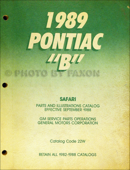 1989 Pontiac Safari Station Wagon Parts Book Original