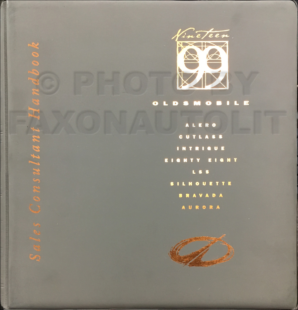 1999 Oldsmobile Color and Upholstery Dealer Album / Data Book Original