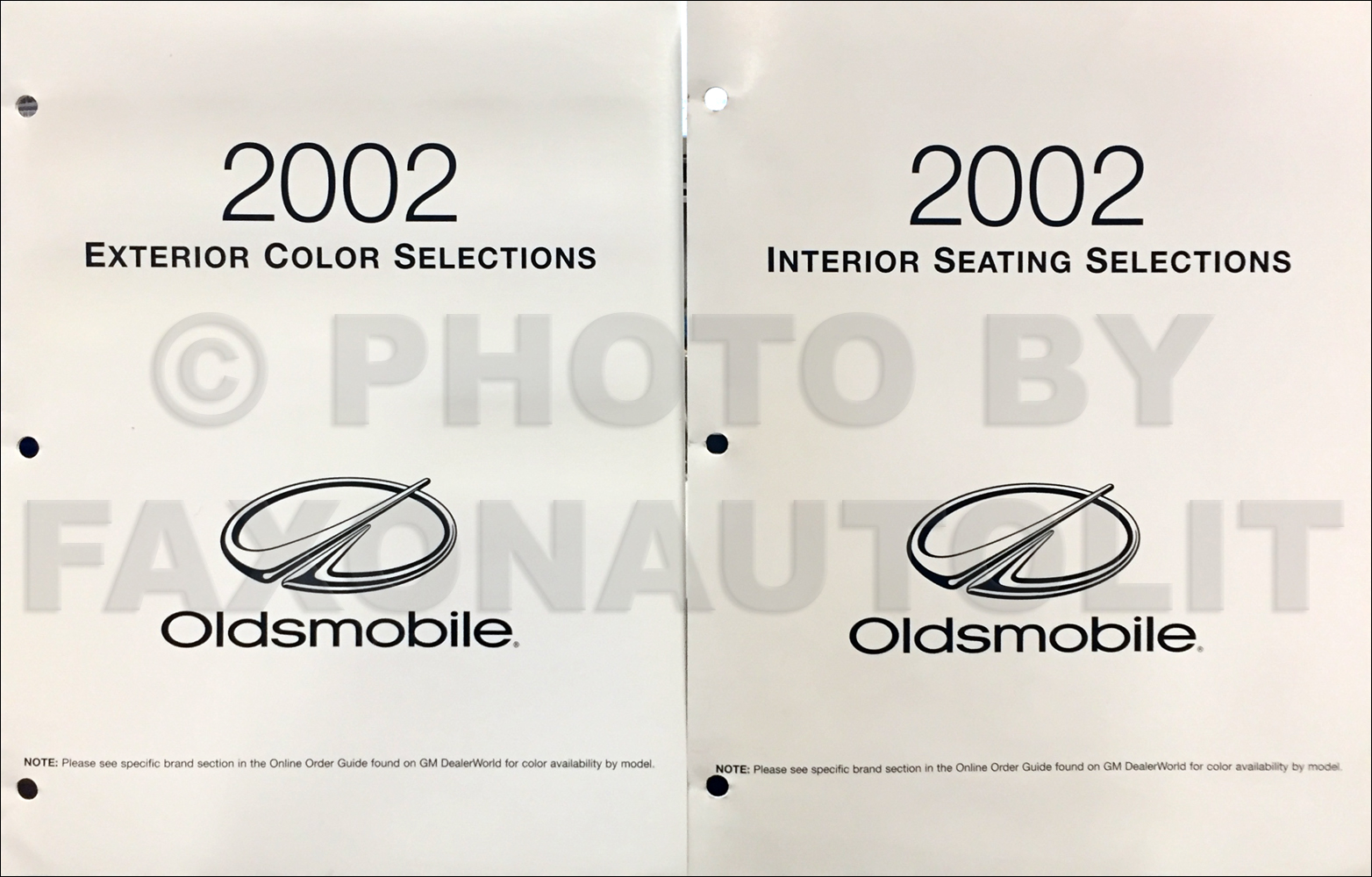 2002 Oldsmobile Color & Upholstery Dealer Folder Set Original